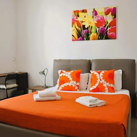 Apartment Orange Doria Al Vaticano Rome