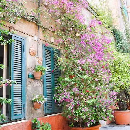 Apartment Orange Doria Al Vaticano Rome